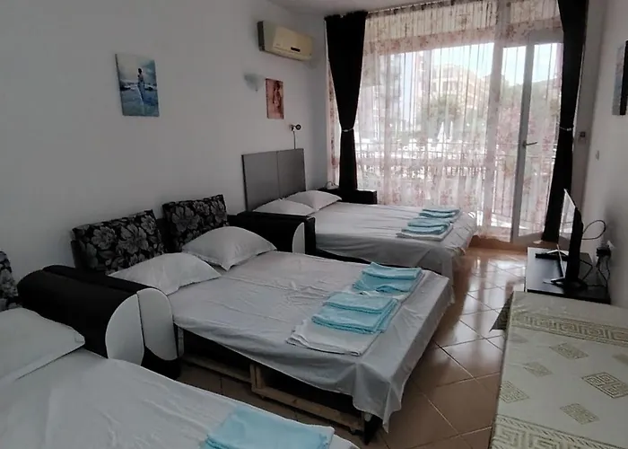 Apartment сънсет бийч 3 *