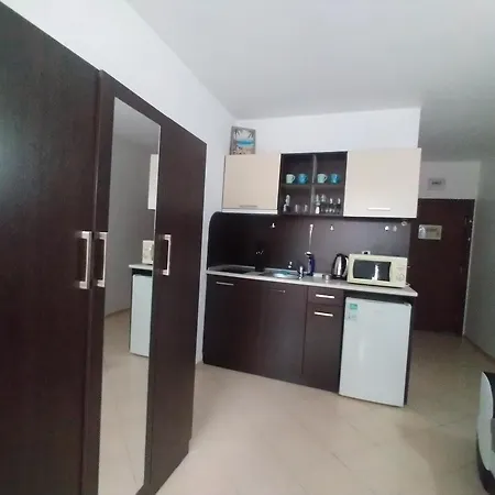 Apartamento сънсет бийч 3 *