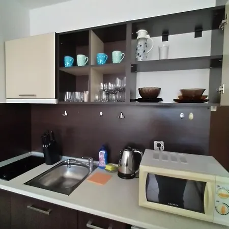 сънсет бийч 3 Слънчев бряг